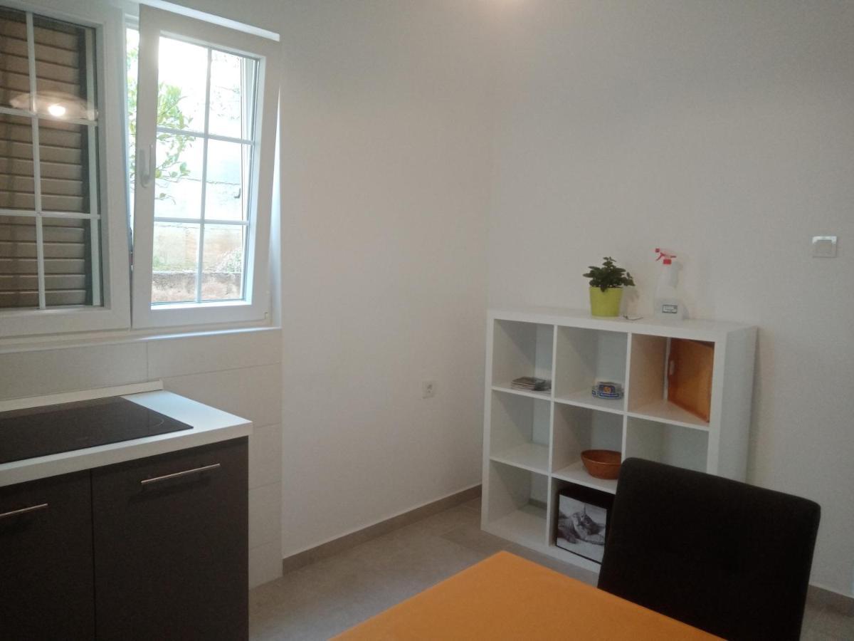 Apartments Marina Lopar Luaran gambar
