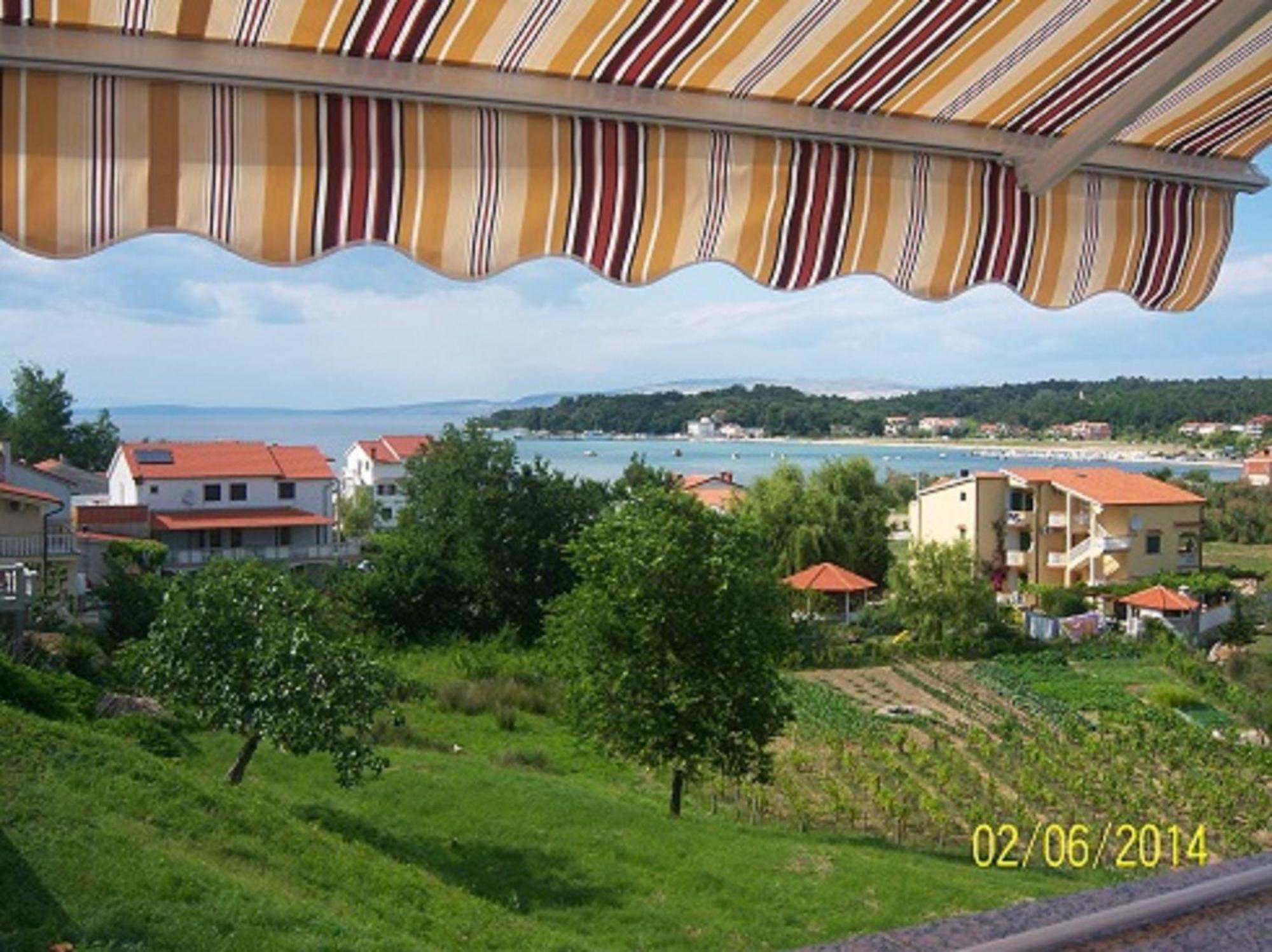 Apartments Marina Lopar Bilik gambar