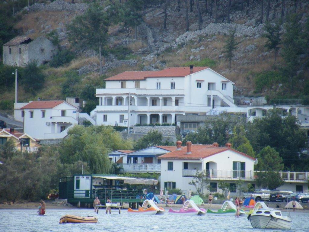 Apartments Marina Lopar Luaran gambar