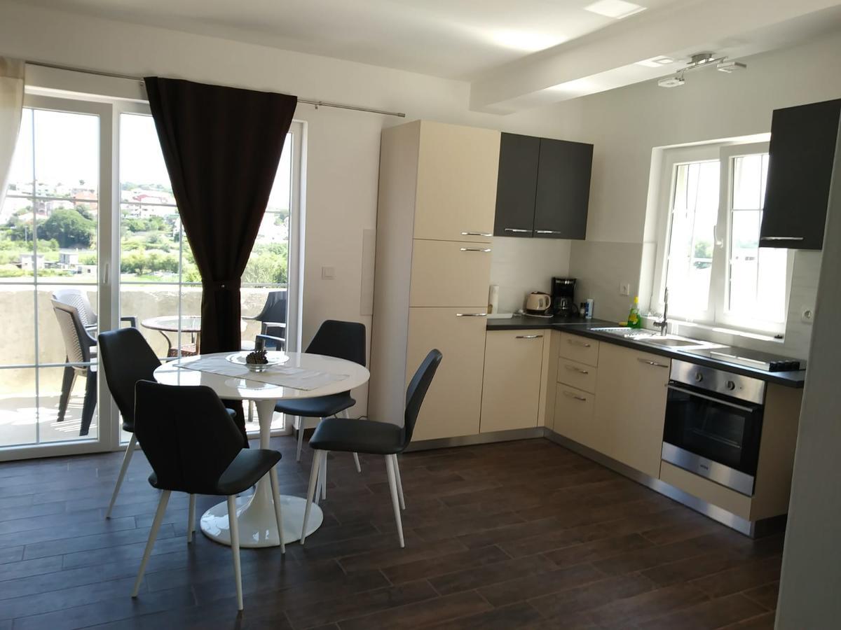 Apartments Marina Lopar Luaran gambar