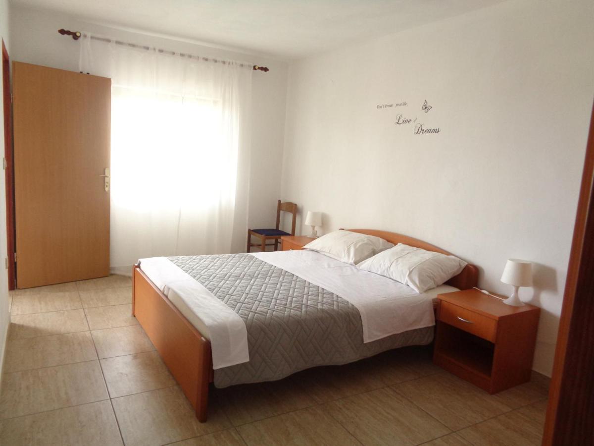 Apartments Marina Lopar Luaran gambar